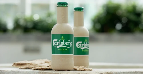 carlsber paper bottle